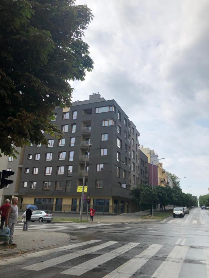 Klimatyzowany Apartament Wenecja Z Garazem Podziemnym Kielce Eksteriør bilde