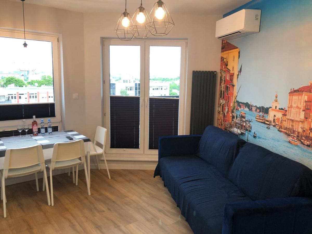 Klimatyzowany Apartament Wenecja Z Garazem Podziemnym Kielce Eksteriør bilde