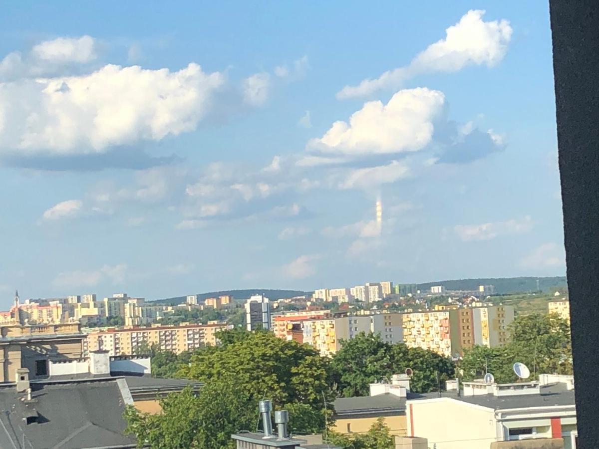 Klimatyzowany Apartament Wenecja Z Garazem Podziemnym Kielce Eksteriør bilde